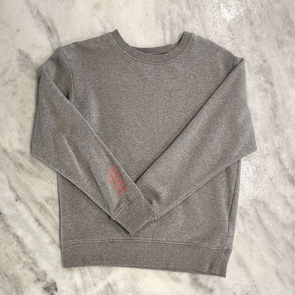 UGG Tops - UGG crew neck sweatshirt